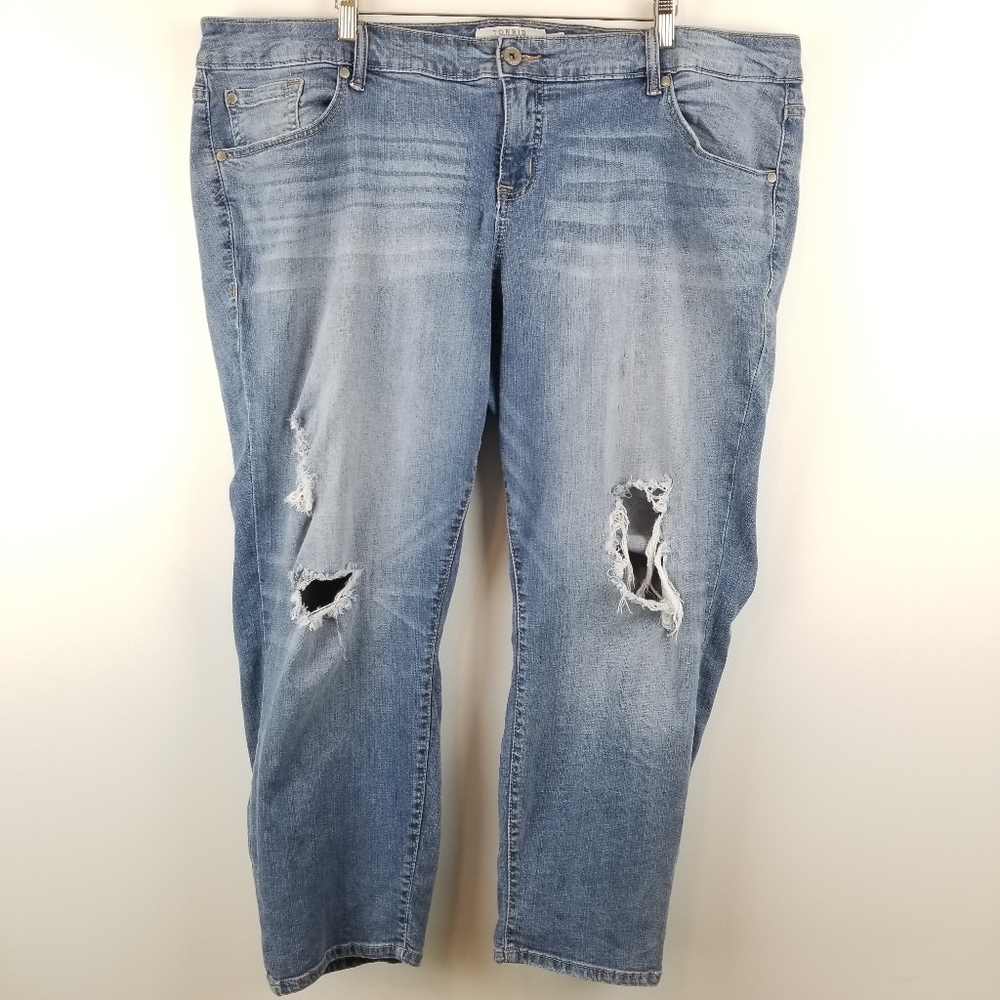 Torrid Ripped Distressed Boyfriend‎ Denim Jeans